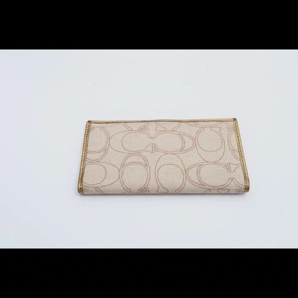 Coach signature logo check book cover - Picture 3 of 7